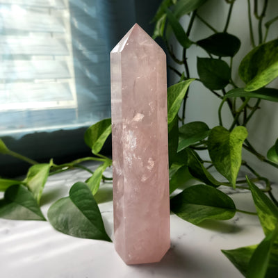 XXL Rose Quartz Tower