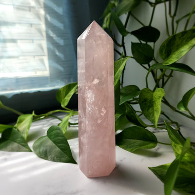 XXL Rose Quartz Tower