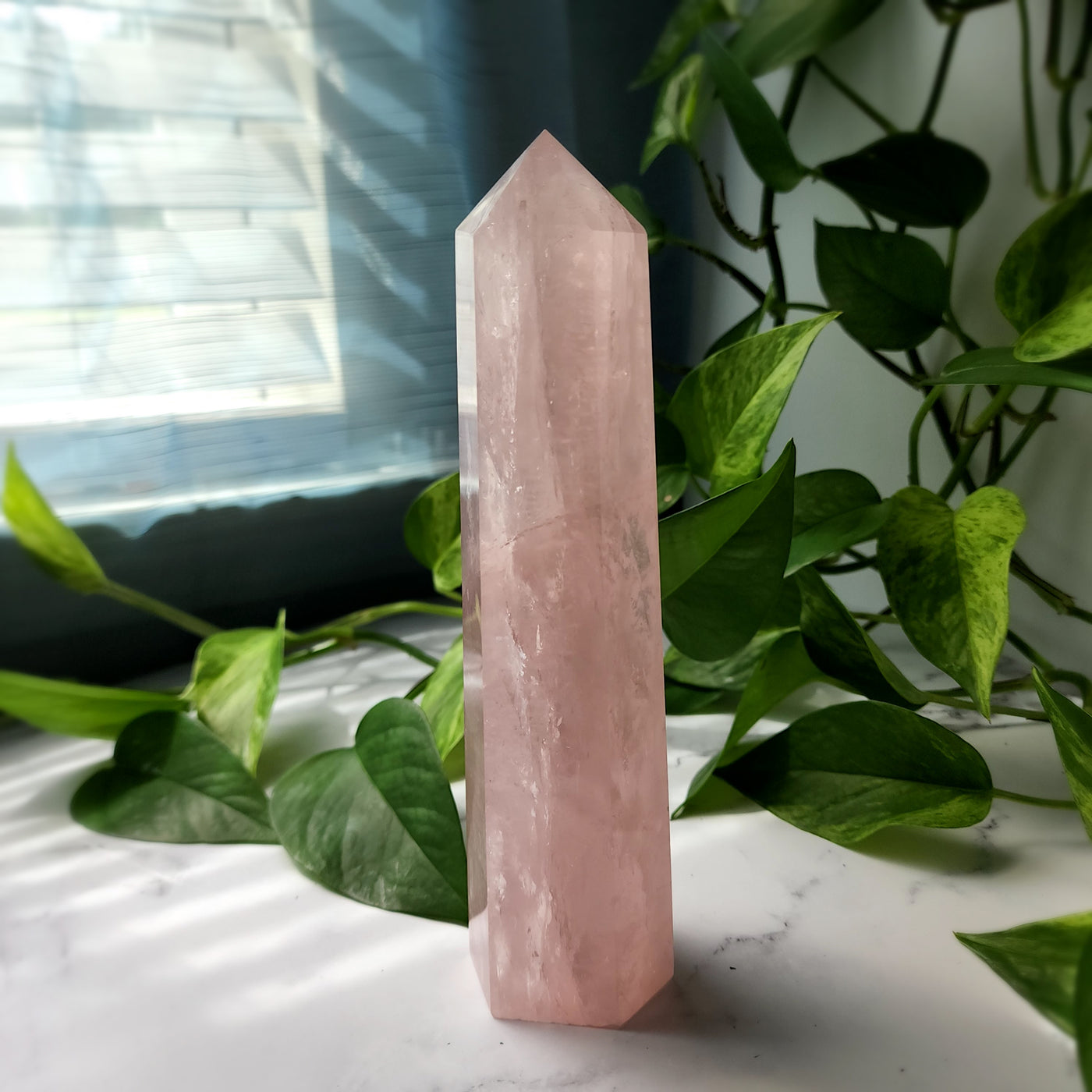 XXL Rose Quartz Tower